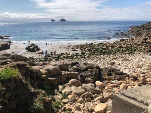 Porth Nanven 4