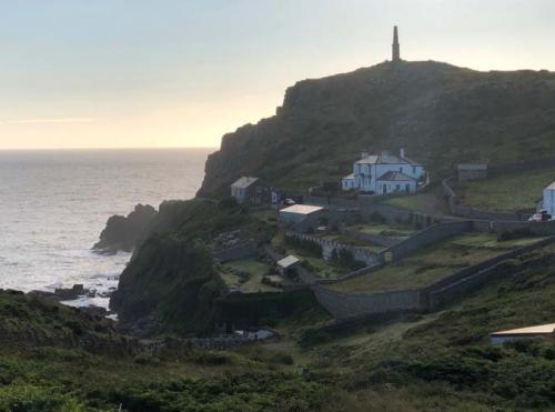 priest cove and the cape
